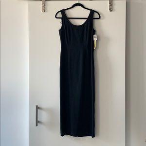 NWT | Maggie London | Black Dress, size 4